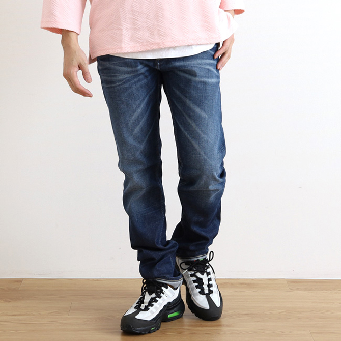 DENHAM デンハム RAZOR NISS レイザー スリムフィット カンディアーニ社製デニム メンズ