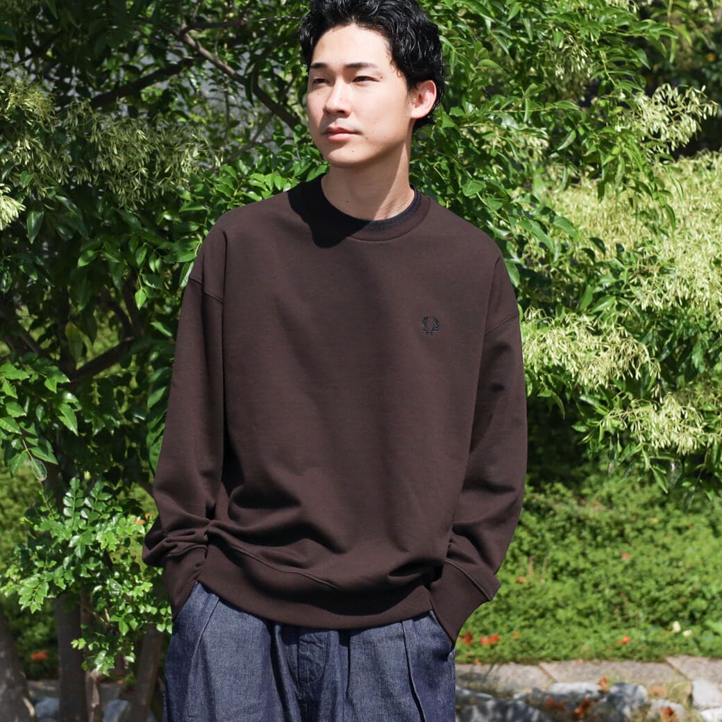 FRED PERRY フレッドペリー オーバーサイズ ティップスウェットシャツ