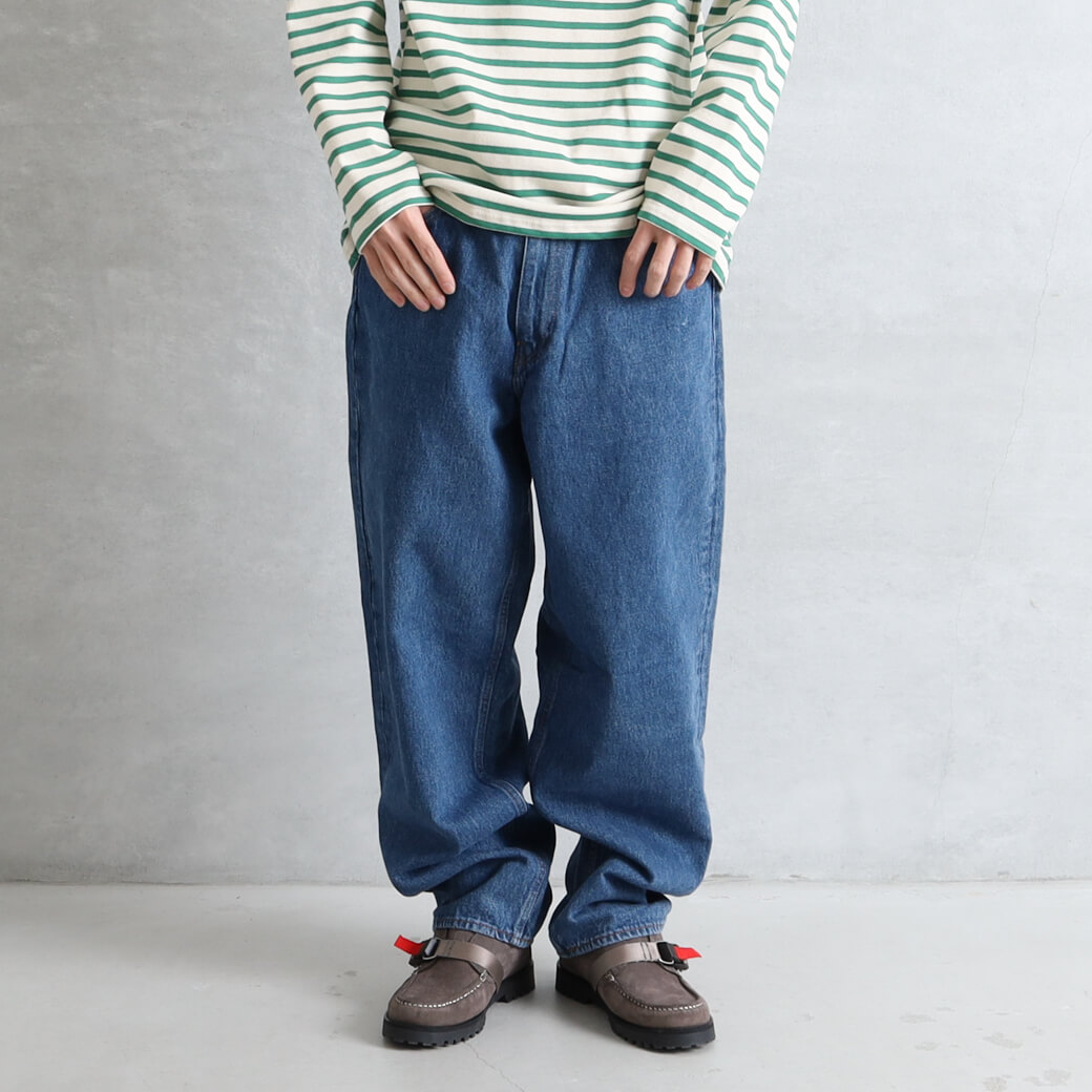 Levi's リーバイス STAY BAGGY TAPER LOVE GAMES