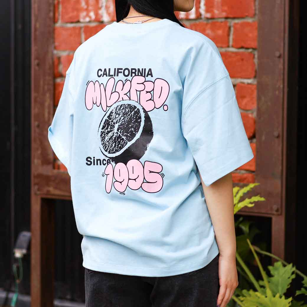 MILKFED. ミルクフェド オレンジショートスリーブトップス