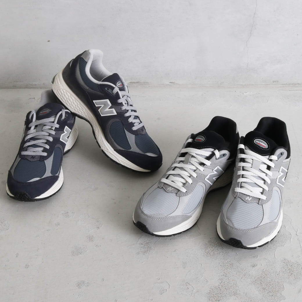 New Balance ニューバランス 2002R